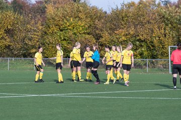 Bild 13 - F SSC Hagen Ahrensburg - SV Frisia 03 Risum-Lindholm : Ergebnis: 2:0